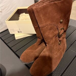 Coach Meyer Women's Chestnut Brown Suede Winter Boots 9.5